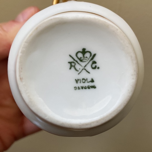 Viola Bavaria cup& saucer - Picture 8 of 16